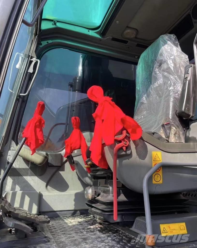 Volvo EC 240 B Pelle sur chenilles