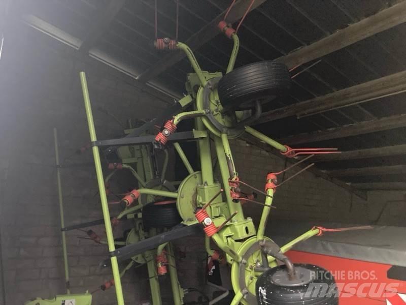 CLAAS Volto 900 Rateau faneur