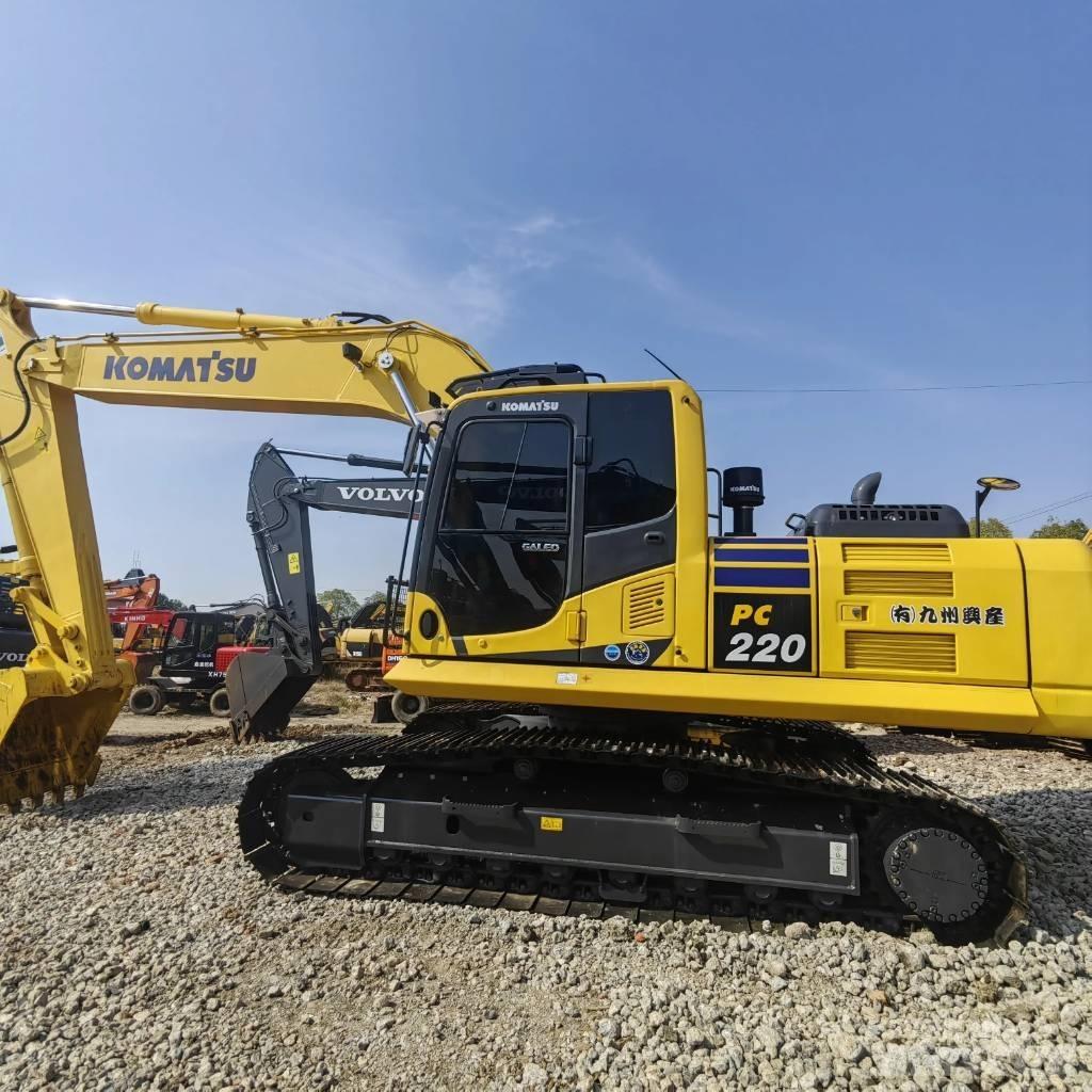 Komatsu PC 220-8 Pelle sur chenilles