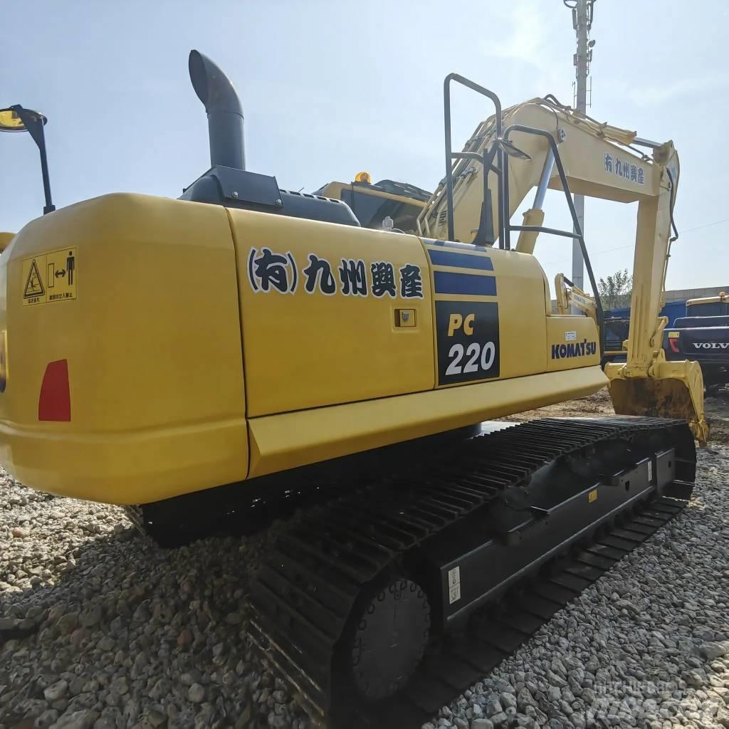 Komatsu PC 220-8 Pelle sur chenilles