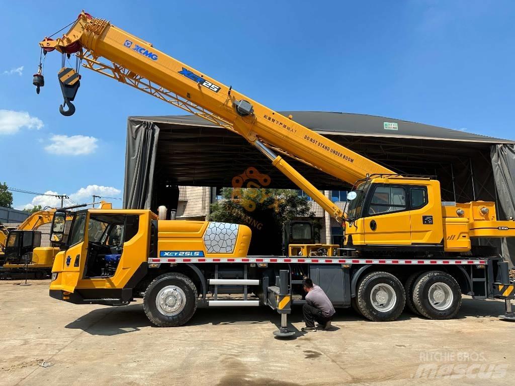 XCMG XCT 25 Grues tout terrain