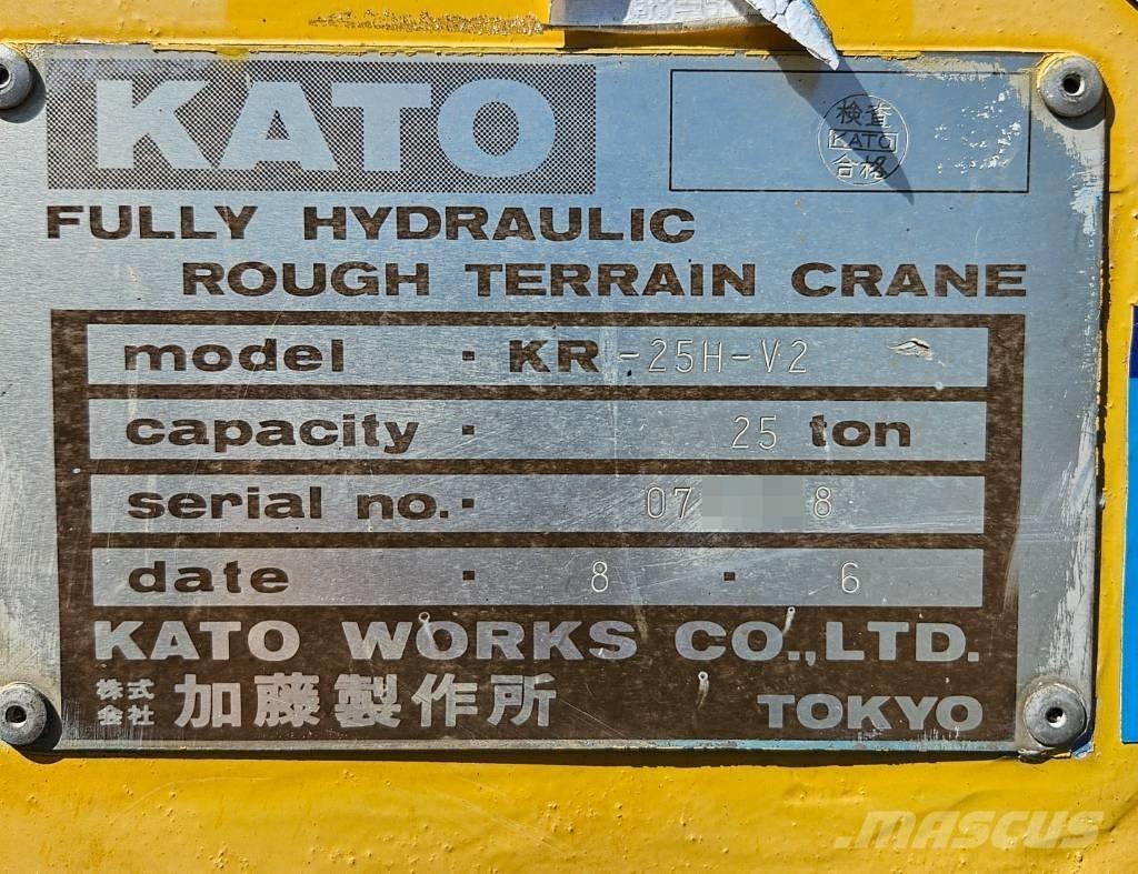 Kato KR 25 H V-2 Grues mobiles