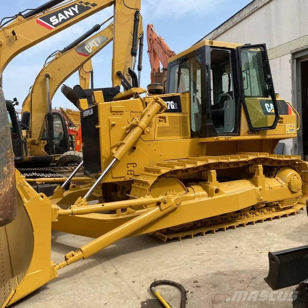 CAT D 7 G II Niveleuse