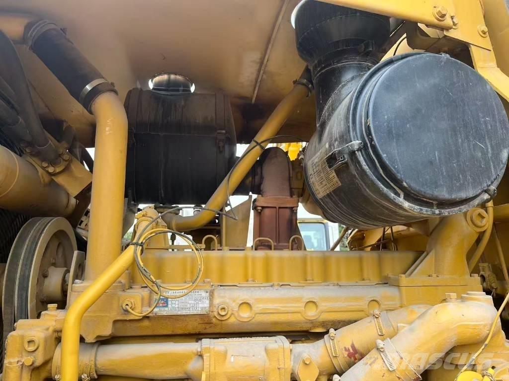 CAT D 7 G II Niveleuse