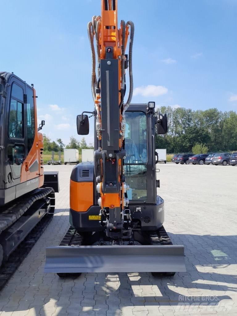 Doosan DX 27 Z-7 Mini pelle < 7t
