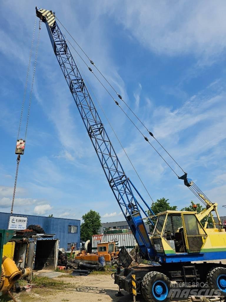 Sennebogen S 1018 M Autre grue