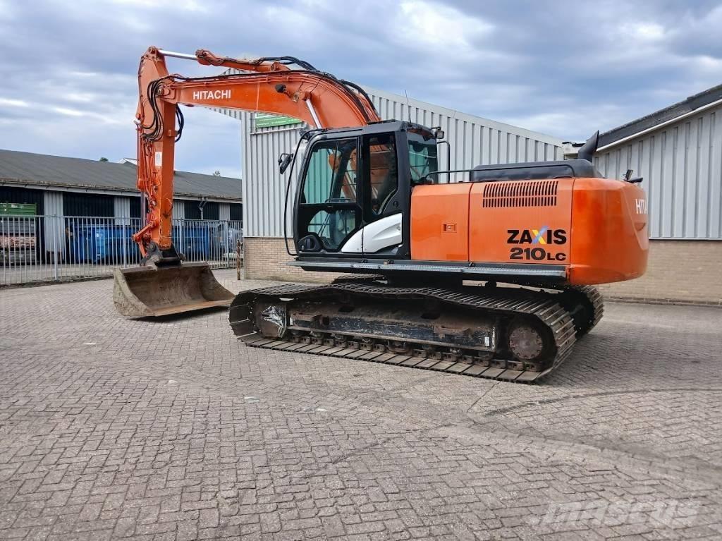 Hitachi ZX 210 LC-5B Pelle sur chenilles