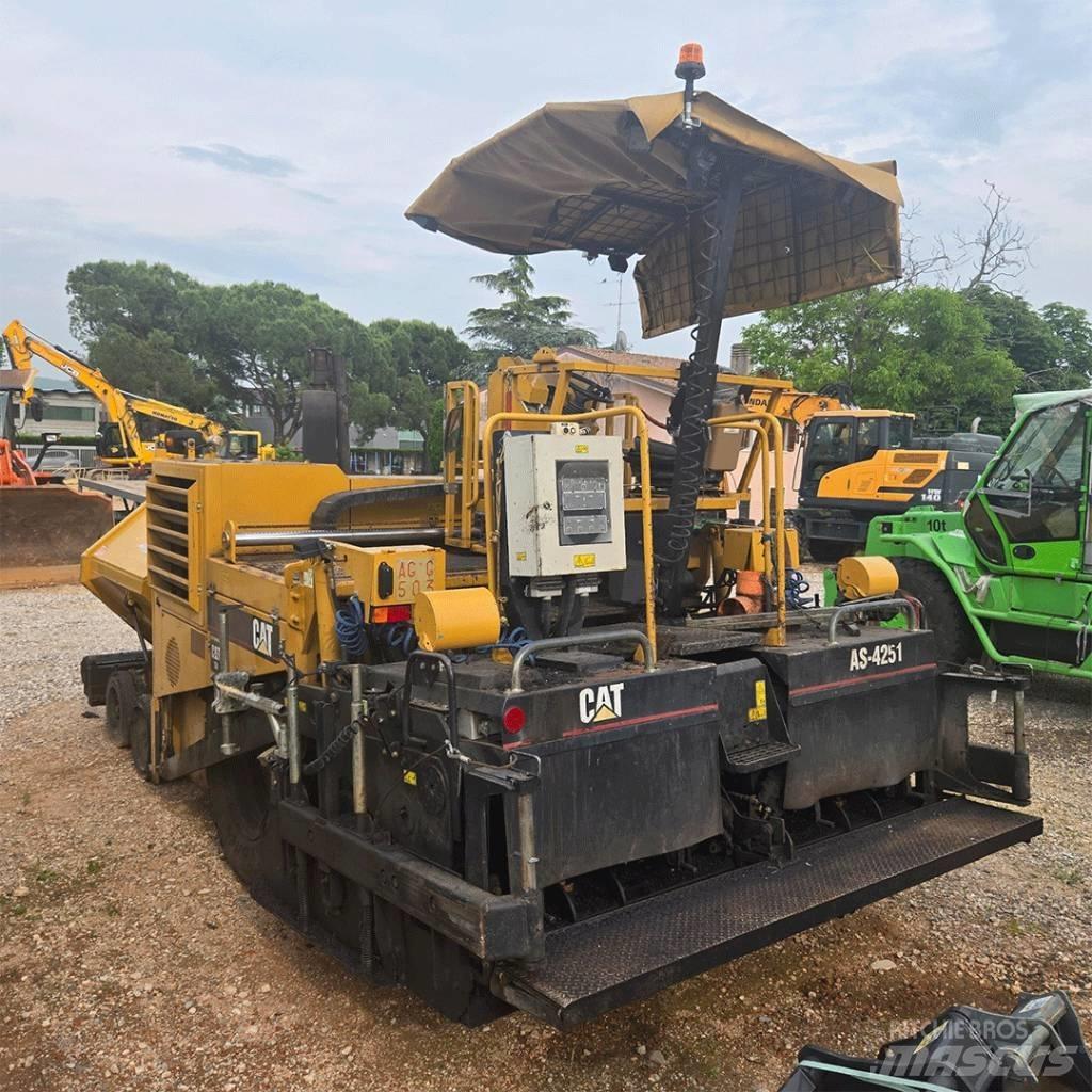 CAT AP 600 Finisseur