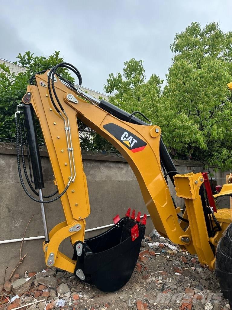 CAT 420 F Tractopelle