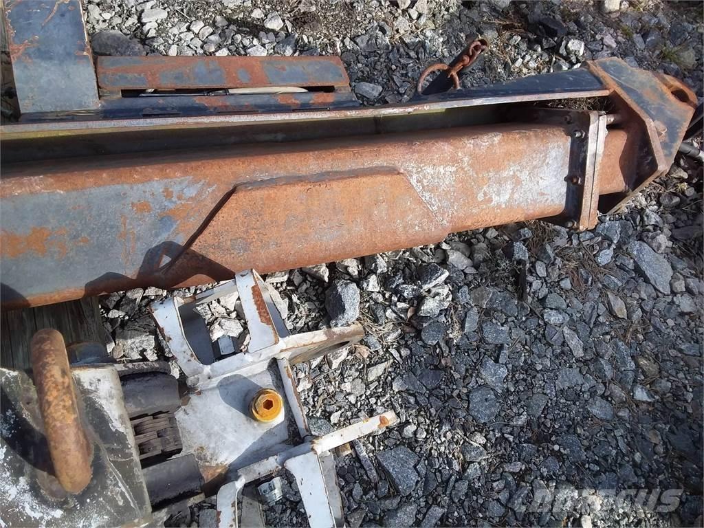 CAT 2200 Grue forestière