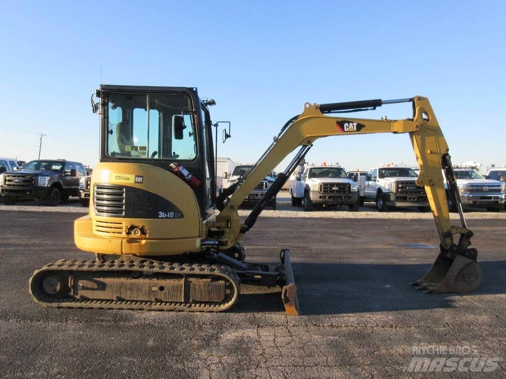 CAT 304D Pelle sur chenilles