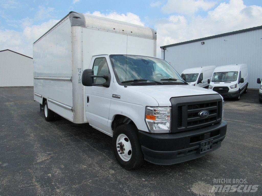 Ford E-350 Camion Fourgon