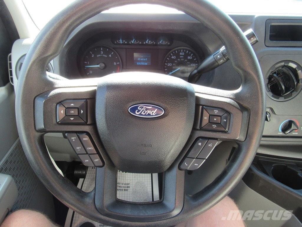 Ford E-450 Camion Fourgon