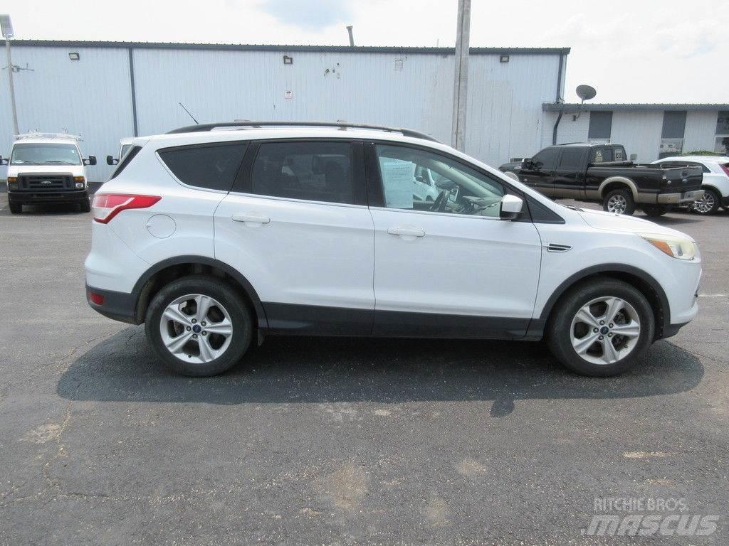 Ford Escape Voiture