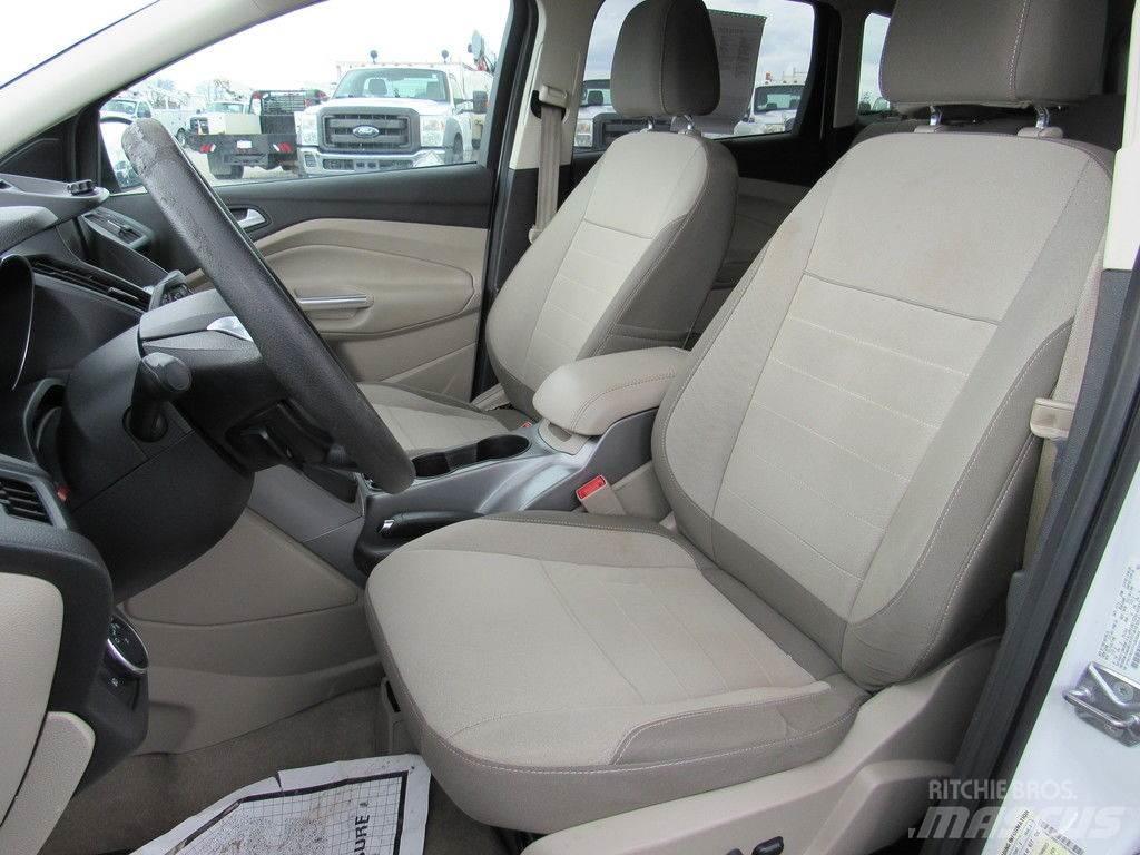 Ford Escape Voiture
