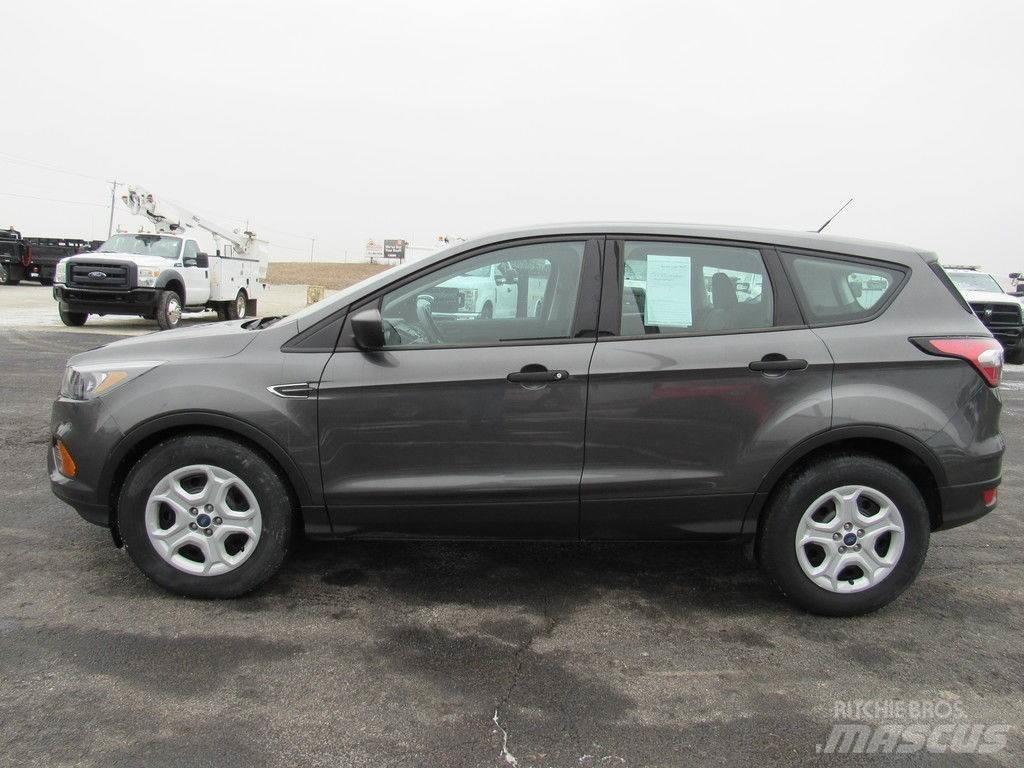 Ford Escape Voiture