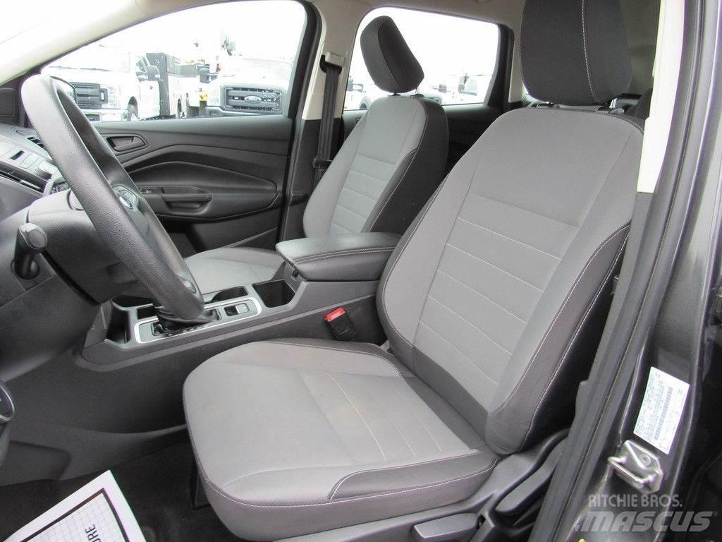 Ford Escape Voiture
