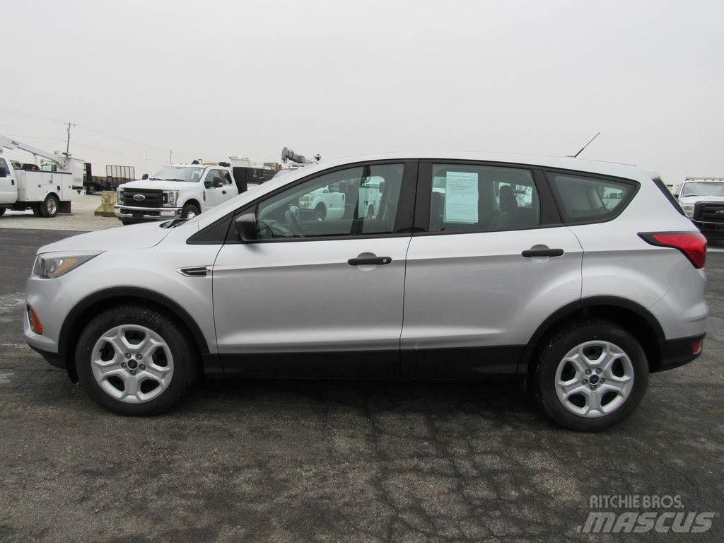 Ford Escape Voiture