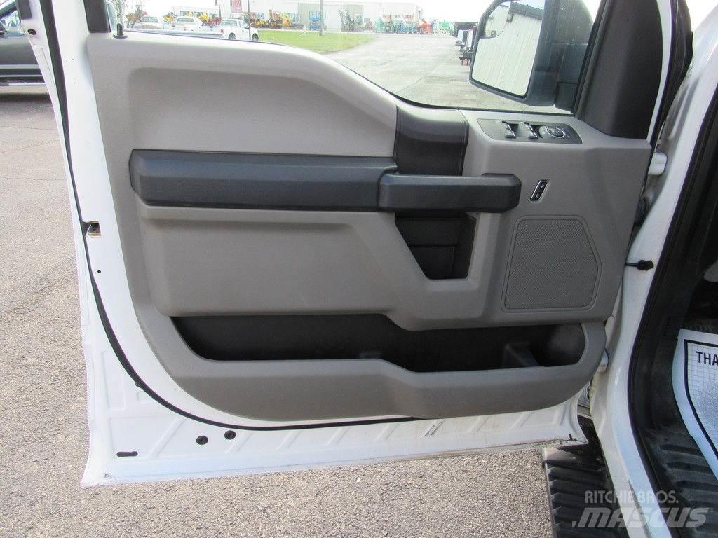 Ford F-150 Utilitaire benne