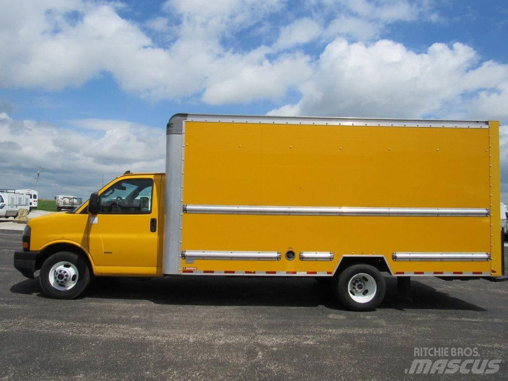 GMC Savana 3500 Camion Fourgon