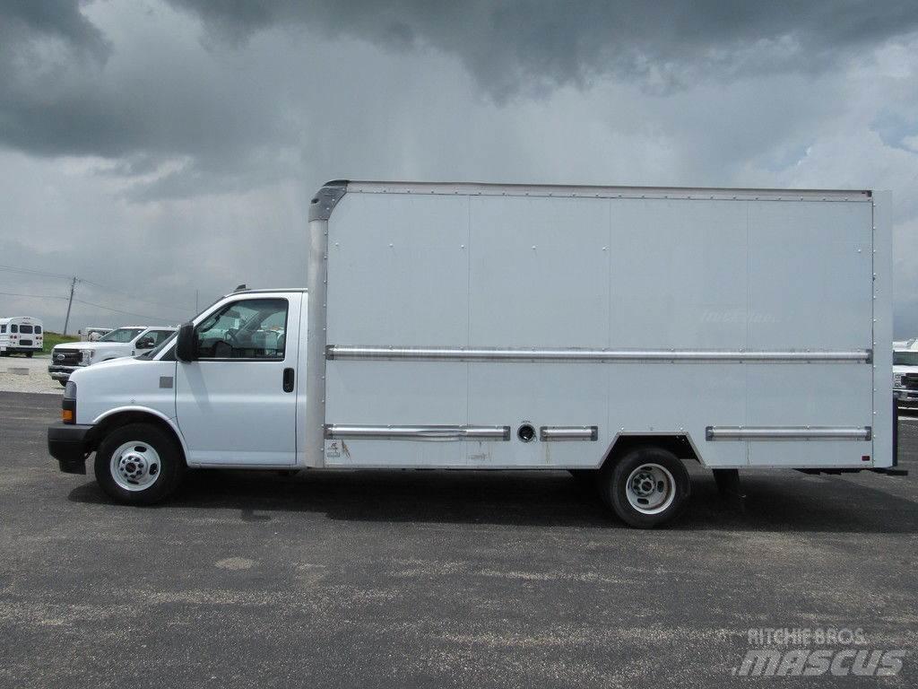 GMC Savana 3500 Camion Fourgon