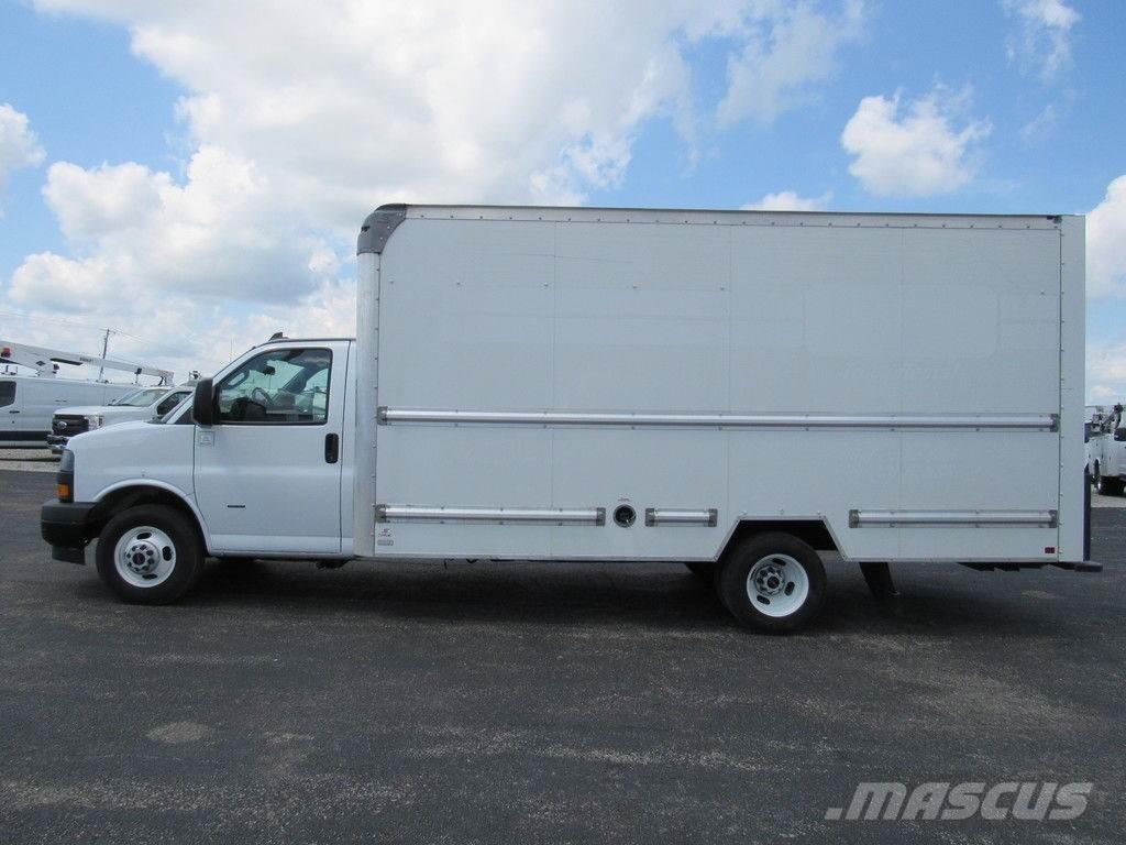 GMC Savana 3500 Camion Fourgon