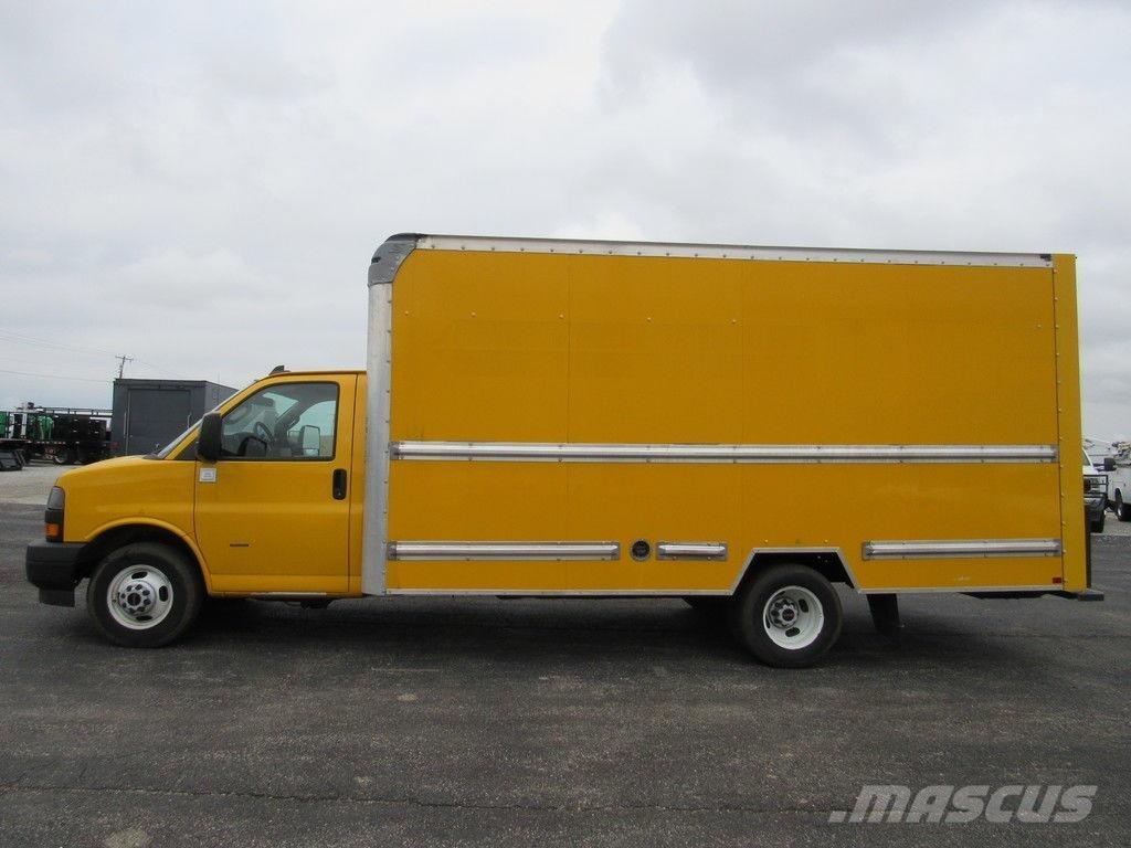 GMC Savana 3500 Camion Fourgon