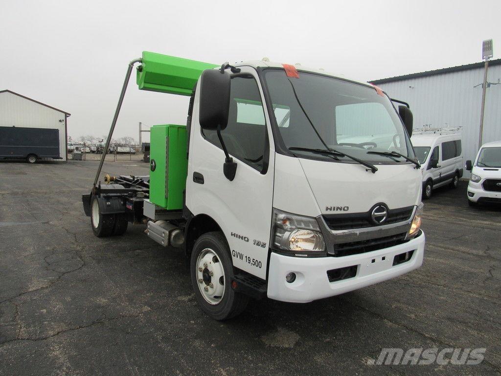 Hino 195 Camion benne