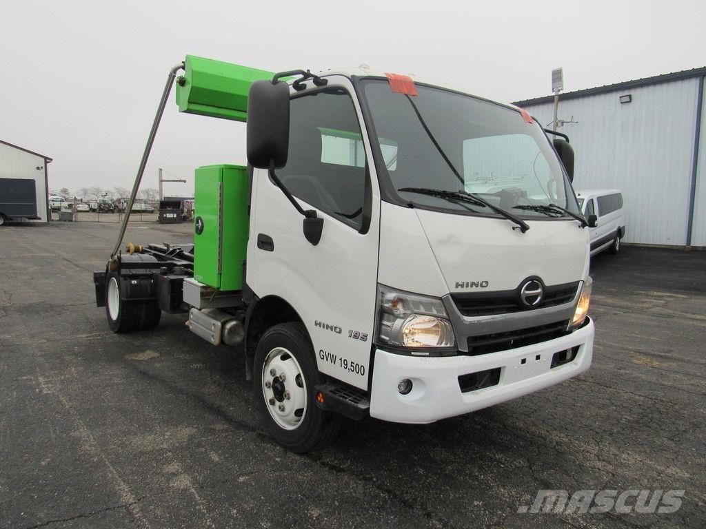 Hino 195 Camion benne