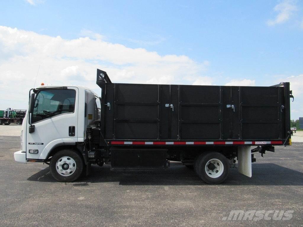 Isuzu NPR Camion benne
