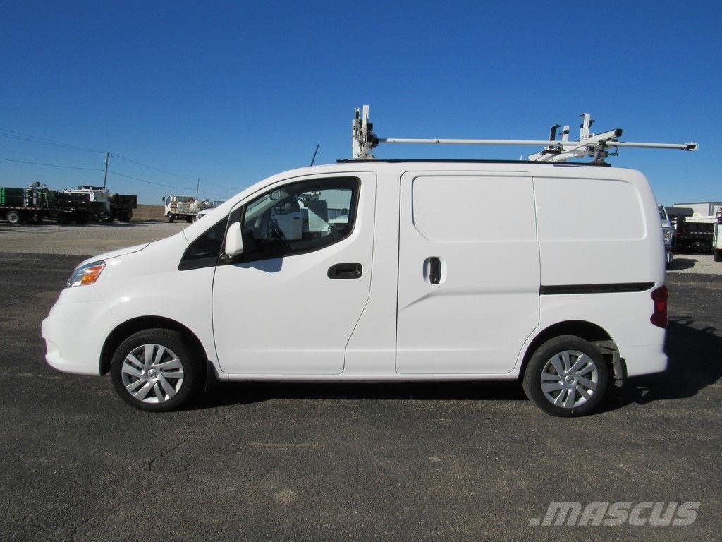 Nissan NV200 Utilitaire