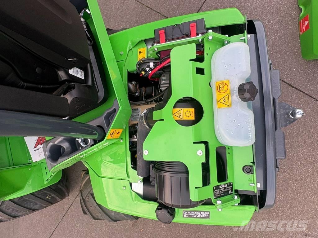 Avant 635 Chargeuse compacte