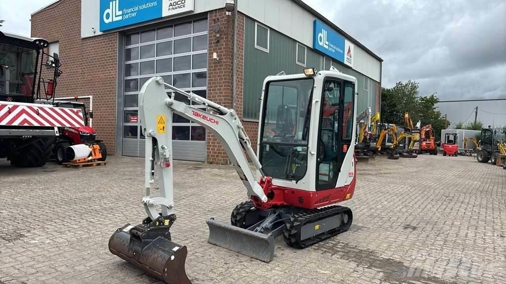 Takeuchi TB216 A Mini pelle < 7t