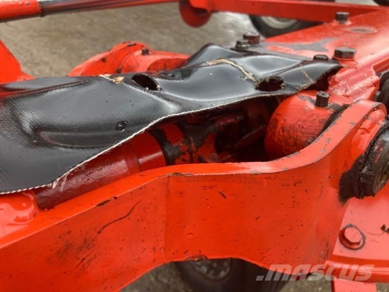 Kuhn GF 8702 T Rateau faneur