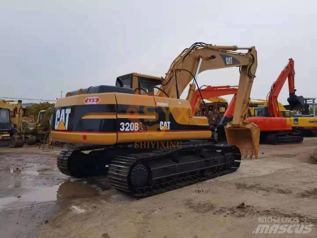 CAT 320 B Pelle sur chenilles