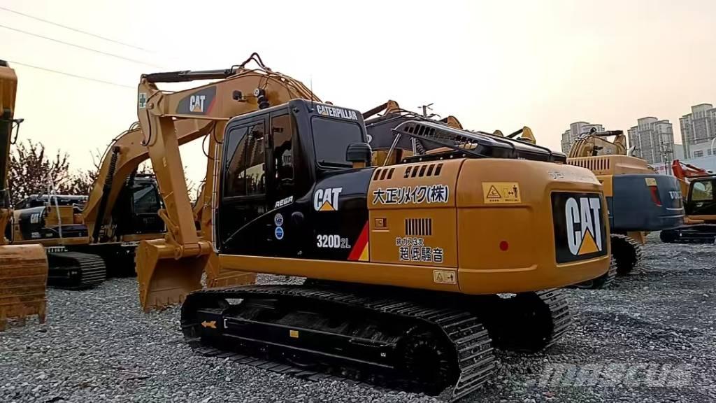 CAT 320DL Pelle sur chenilles