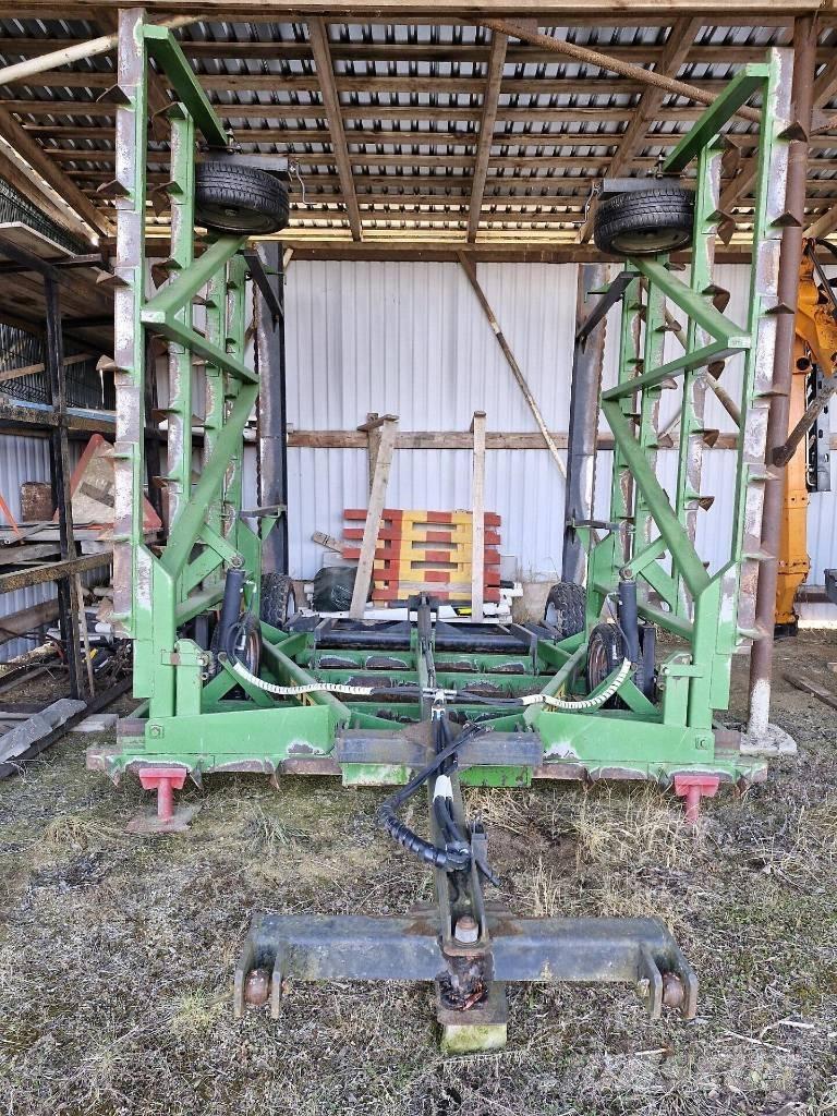 Kire Eelkobesti Charrue à dents