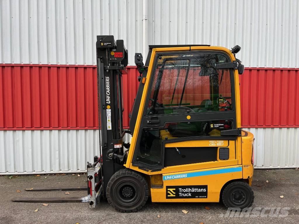 UniCarriers 1Q2L25Q Chariots élévateurs électriques