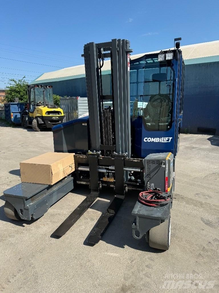 Combilift C4000ET Chariot multidirectionnel