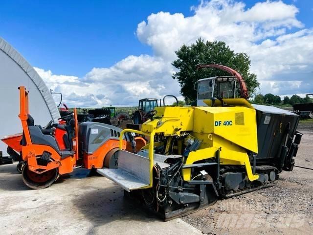 Demag DF 40 C Finisseur