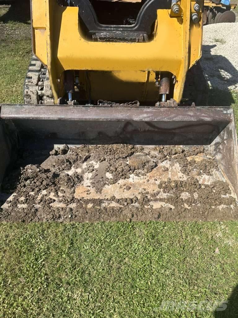 CAT 259 D Chargeuse compacte