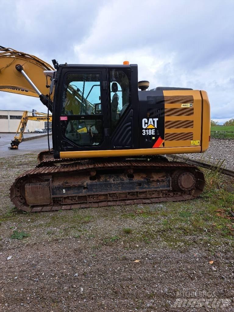 CAT 318 E L Pelle sur chenilles