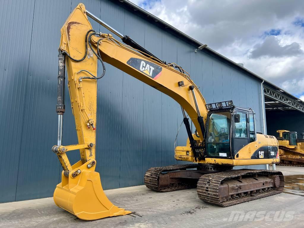 CAT 320D L Pelle sur chenilles