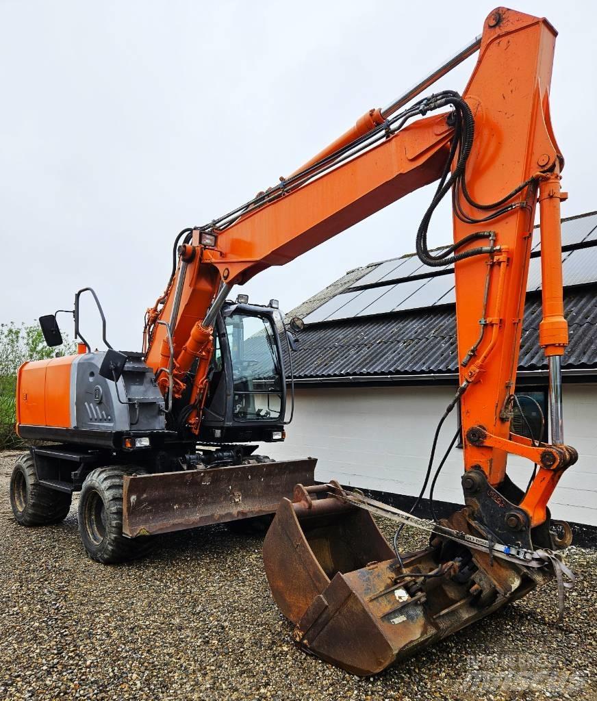 Hitachi ZX 140 W-3 Pelle sur pneus