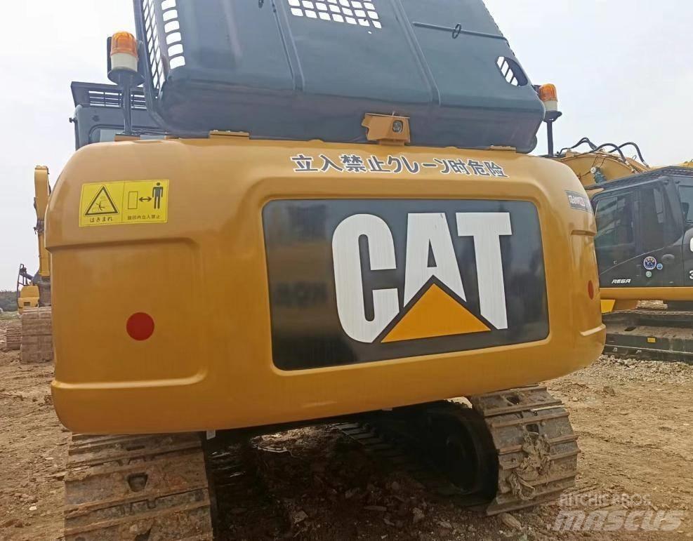 CAT 320 D2L Pelle sur chenilles