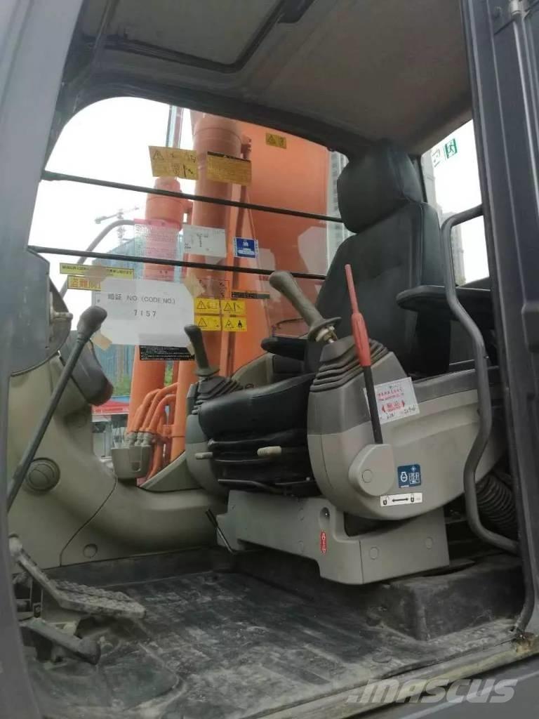 Hitachi zx200 Pelle sur chenilles