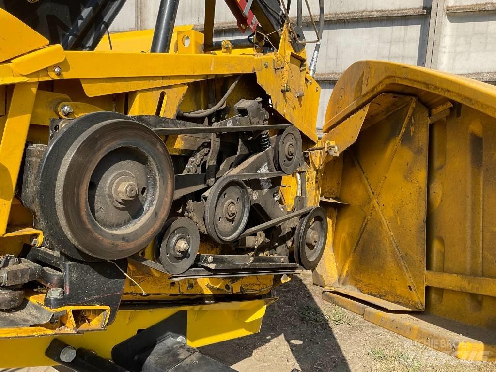 New Holland CX 8.90 Moissonneuse batteuse