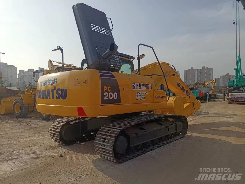 Komatsu pc200-8 Pelle sur chenilles