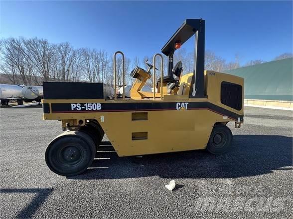 CAT PS-150B Rouleaux à pneumatiques