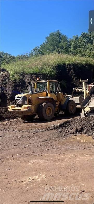 Volvo L120F Chargeuse sur pneus